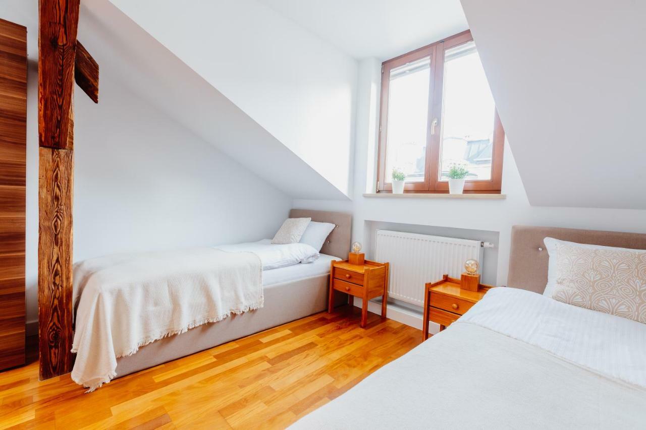 Atticus Apartments Krakau Exterior foto